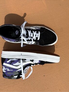 Vans High-Top Sneakers in Black, Purple & White Camo